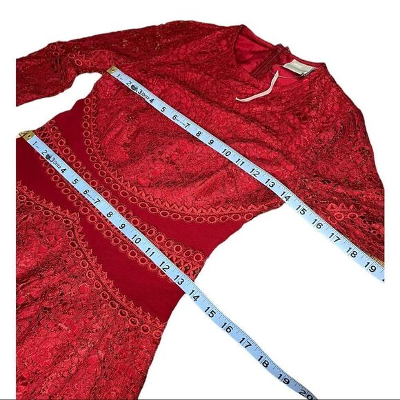 ASOS DESIGN long sleeve midi dress in lace with circle trim details in berry - Picture 9 of 10